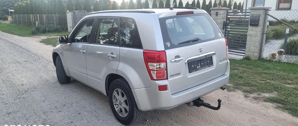 Suzuki Grand Vitara cena 32900 przebieg: 210038, rok produkcji 2011 z Słupca małe 191
